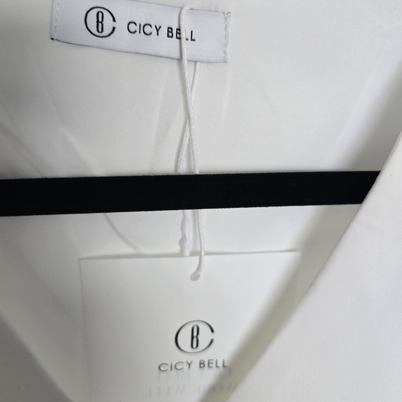 Elegant White Women's Vest - Picture 7 of 7